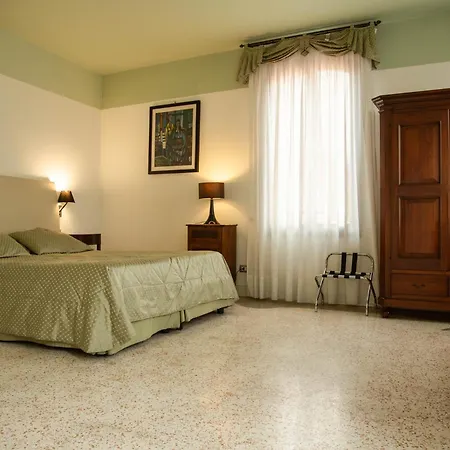 Sant'antonin Hotel 3*