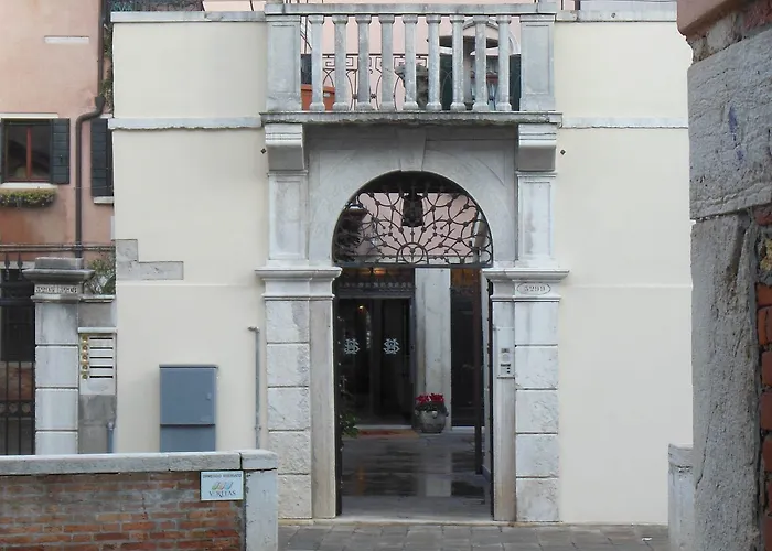Sant'antonin Benátky