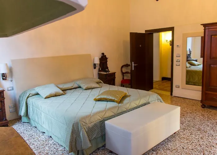 Hotel Sant'antonin 3*